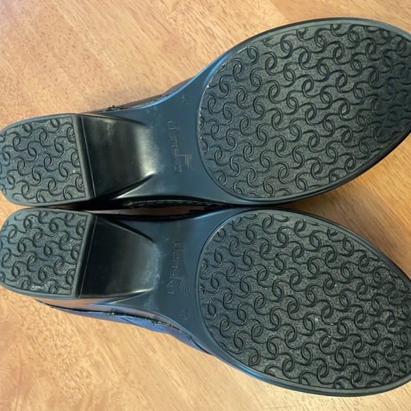 Black Dansko Tamara Leather buckle clogs - Picture 4 of 7